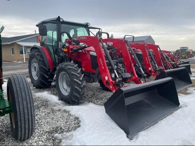 Main image Massey Ferguson 4707