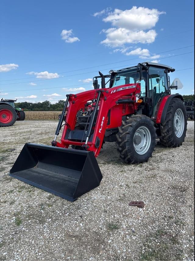 Image of Massey Ferguson 4707 equipment image 1