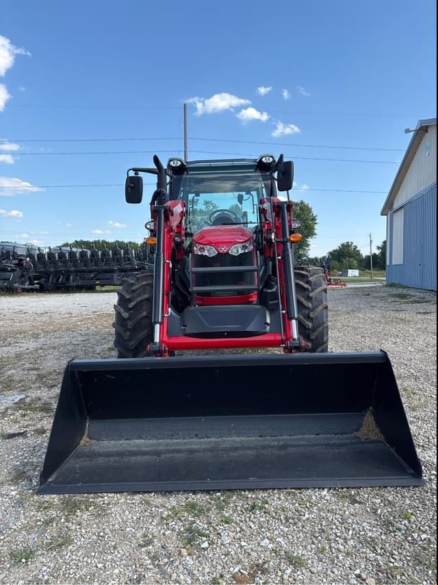 Image of Massey Ferguson 4707 equipment image 2