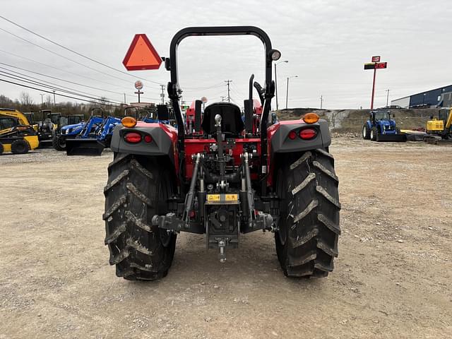 Image of Massey Ferguson 4707 equipment image 3