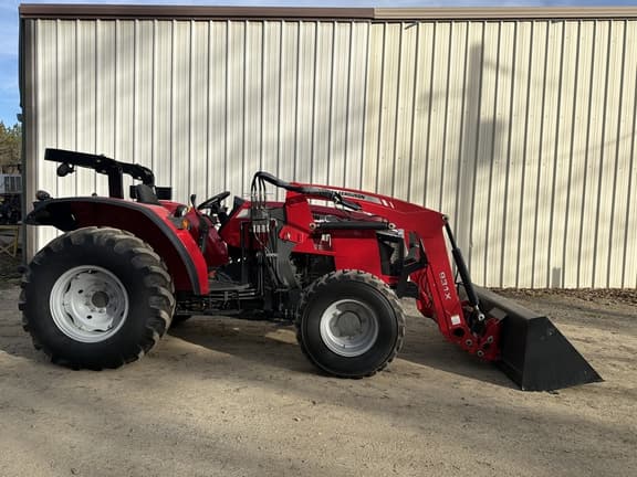 Image of Massey Ferguson 4707 equipment image 1