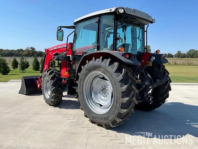 Image of Massey Ferguson 4707 equipment image 2