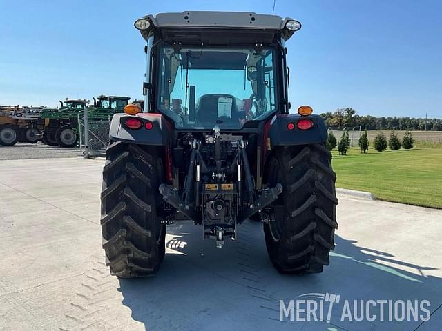 Image of Massey Ferguson 4707 equipment image 3