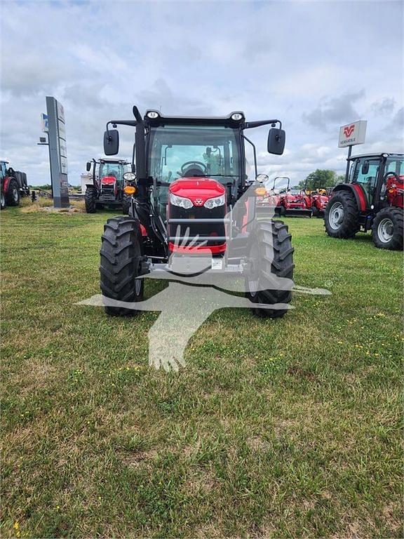 Image of Massey Ferguson 4710 equipment image 2