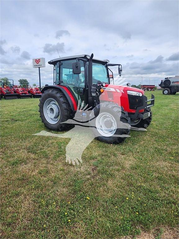 Image of Massey Ferguson 4710 equipment image 3