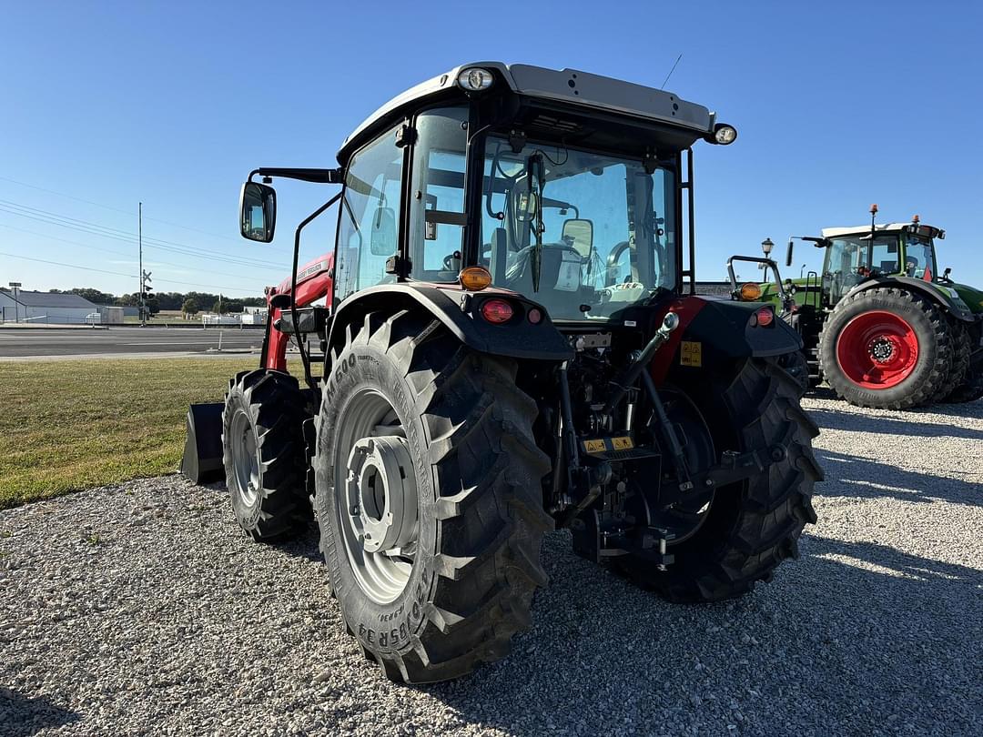 Image of Massey Ferguson 4710 Image 1