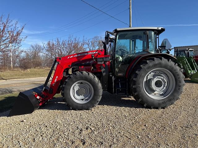 Image of Massey Ferguson 4710 equipment image 1