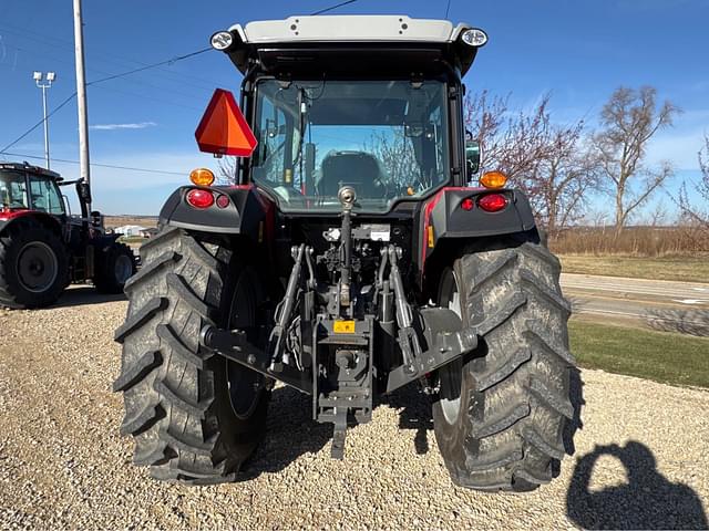 Image of Massey Ferguson 4710 equipment image 3
