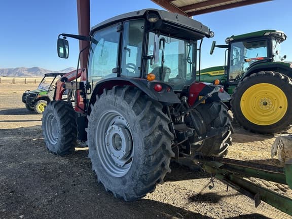Image of Massey Ferguson 4710 equipment image 2