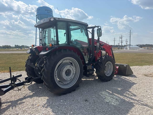 Image of Massey Ferguson 4710 equipment image 3