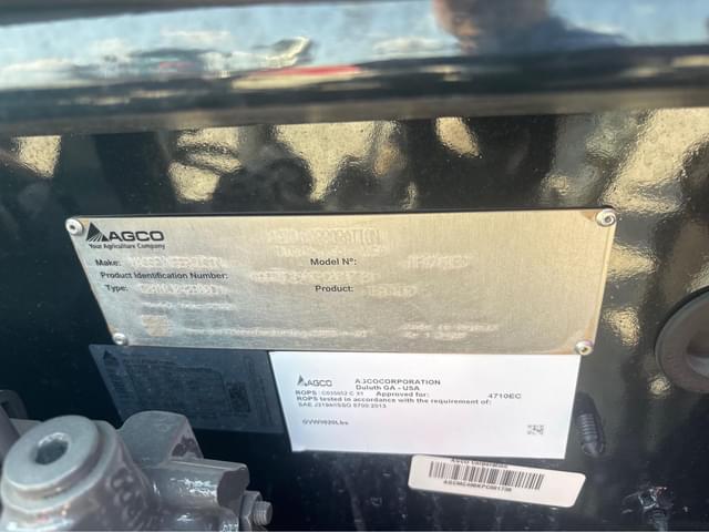 Image of Massey Ferguson 4710 equipment image 2