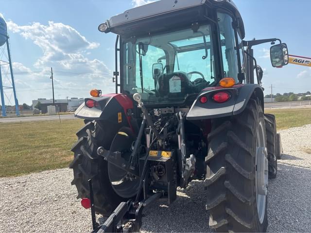 Image of Massey Ferguson 4710 equipment image 3