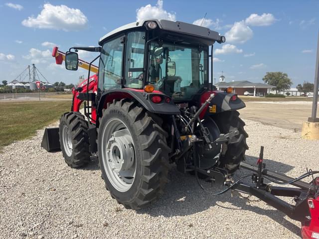 Image of Massey Ferguson 4710 equipment image 4