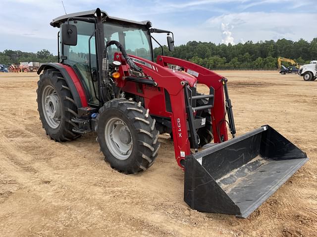 Image of Massey Ferguson 4710 equipment image 3