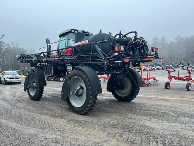 Image of Massey Ferguson 530R equipment image 4