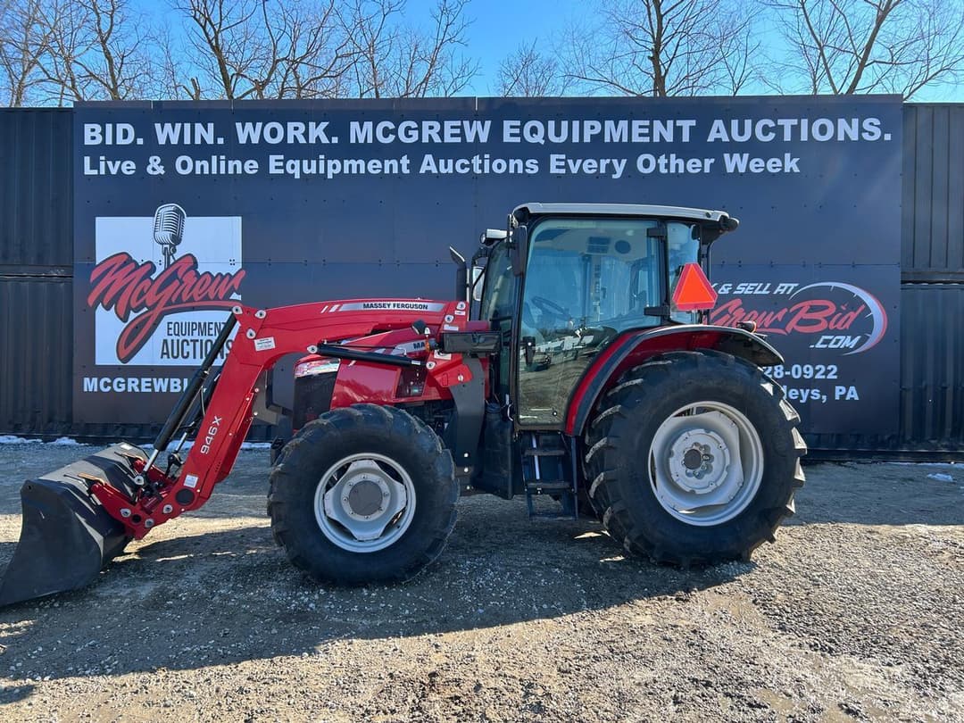 Image of Massey Ferguson 5711 Primary image