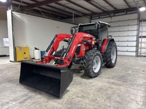 2023 Massey Ferguson 5711D Image