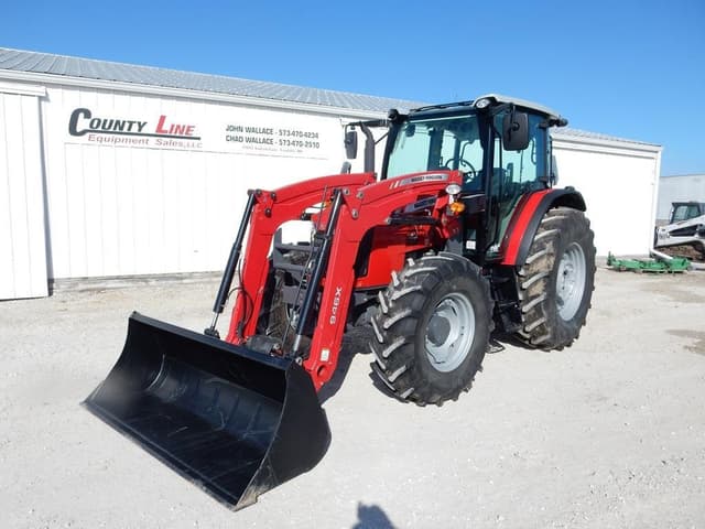 Image of Massey Ferguson 5711 equipment image 1