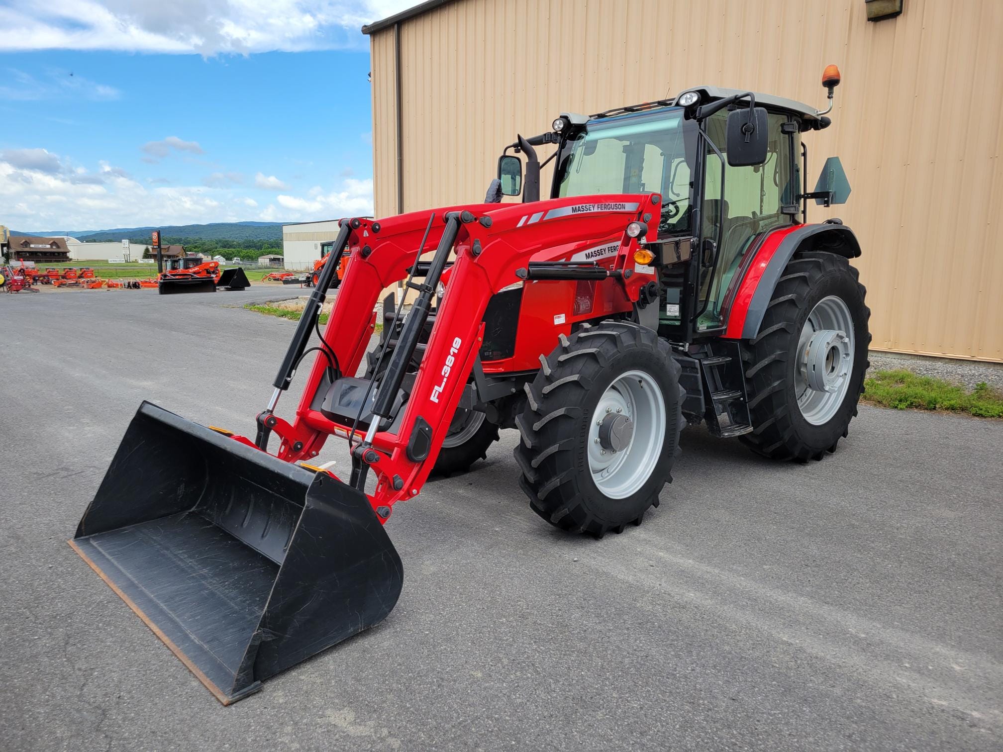 2023 Massey Ferguson 5711D Equipment Image0