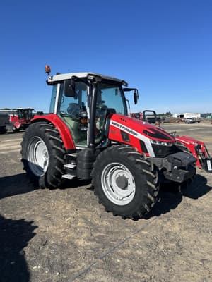 2023 Massey Ferguson 5S.115 Image