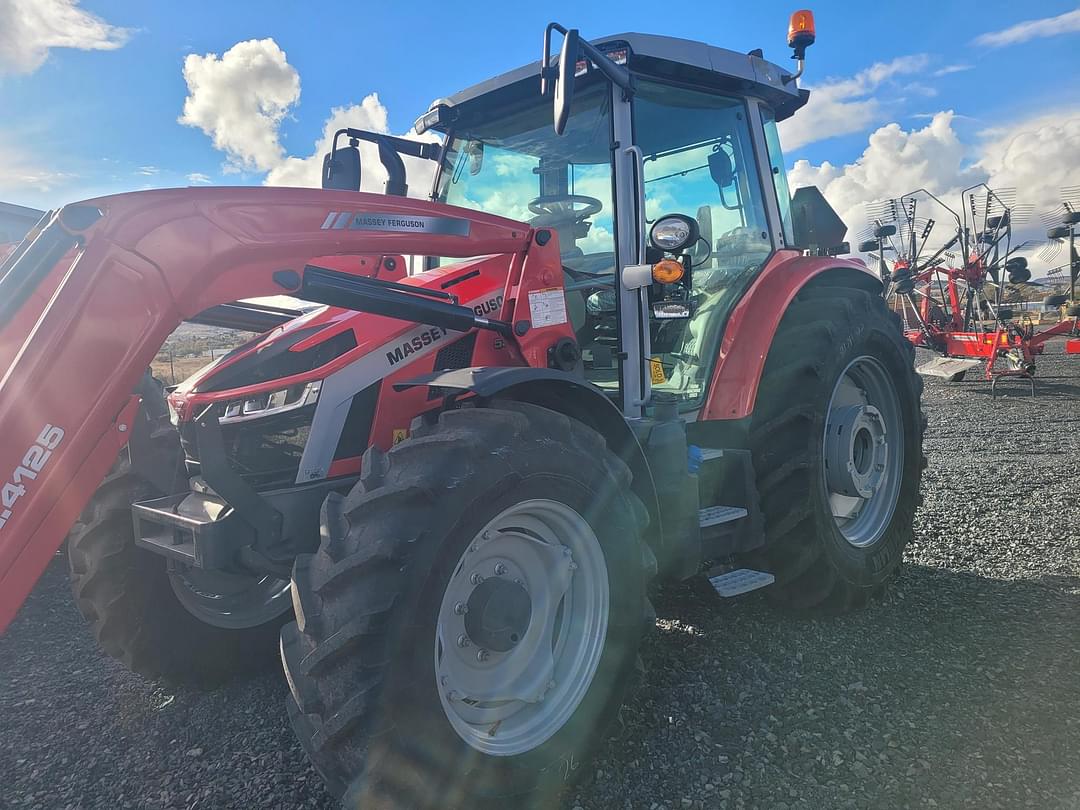 Image of Massey Ferguson 5S.145 Primary image