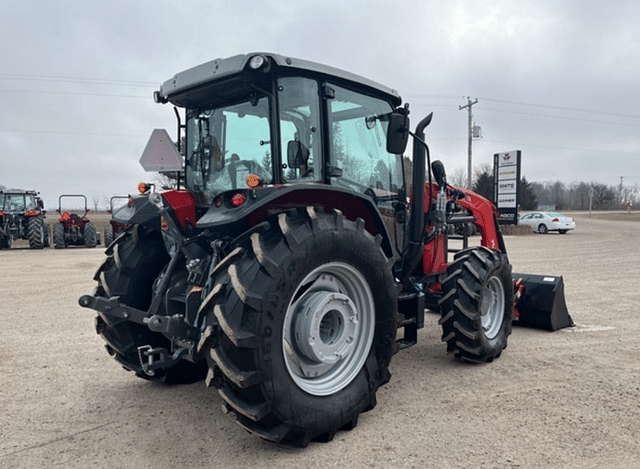 Image of Massey Ferguson 6712 equipment image 3