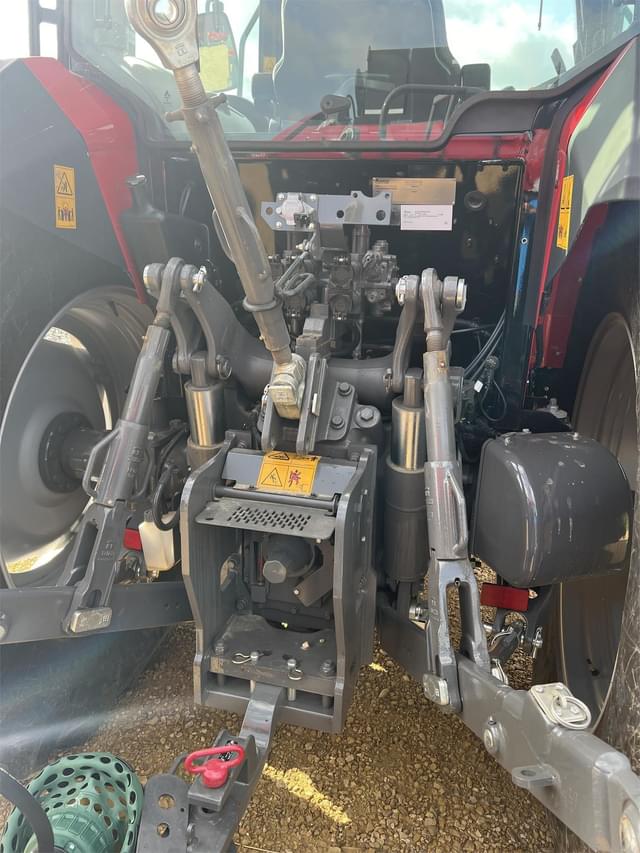 Image of Massey Ferguson 6713 equipment image 4