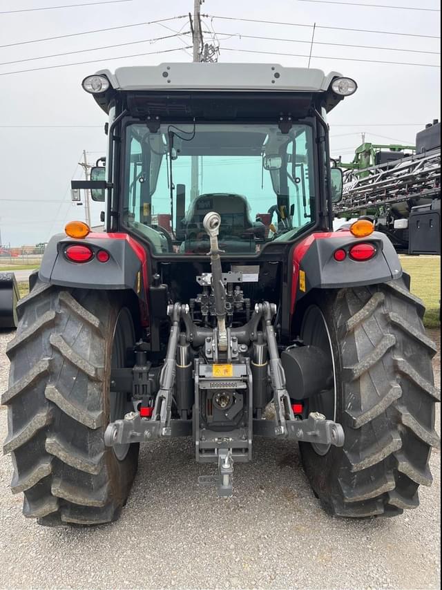 Image of Massey Ferguson 6713 equipment image 3