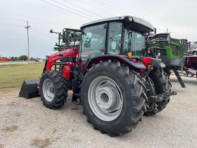 Image of Massey Ferguson 6713 equipment image 4