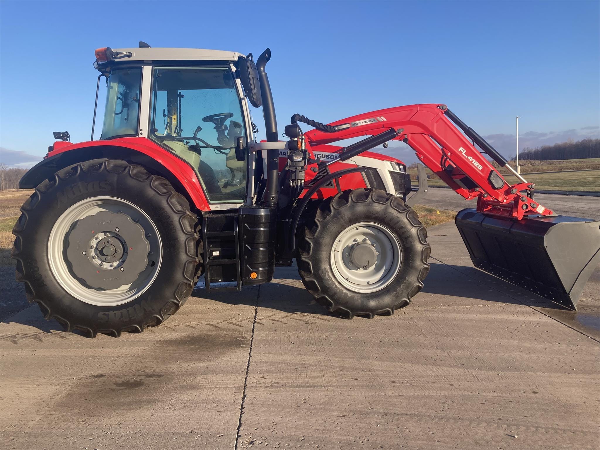 2023 Massey Ferguson 6S.180 Equipment Image0