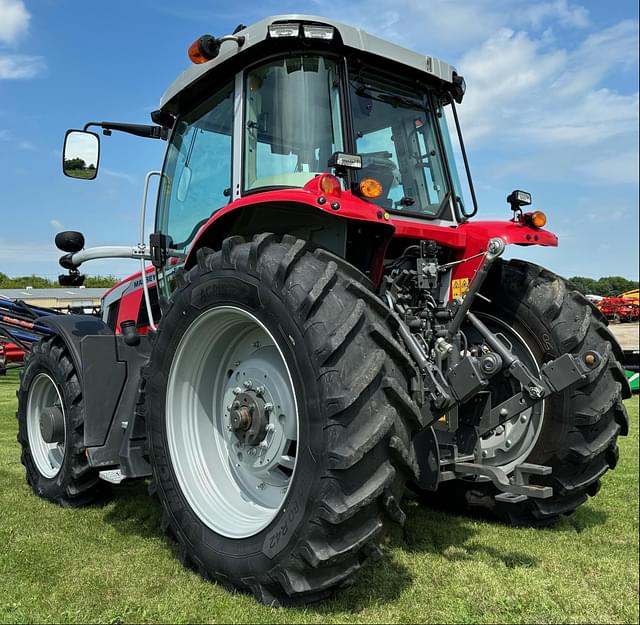 Image of Massey Ferguson 6S.180 equipment image 2