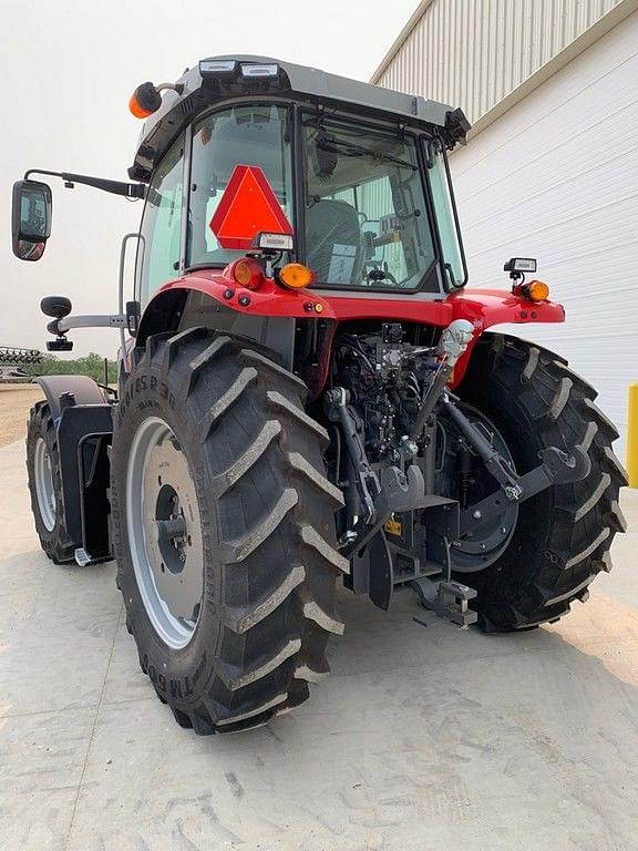 Image of Massey Ferguson 7S.155 equipment image 2