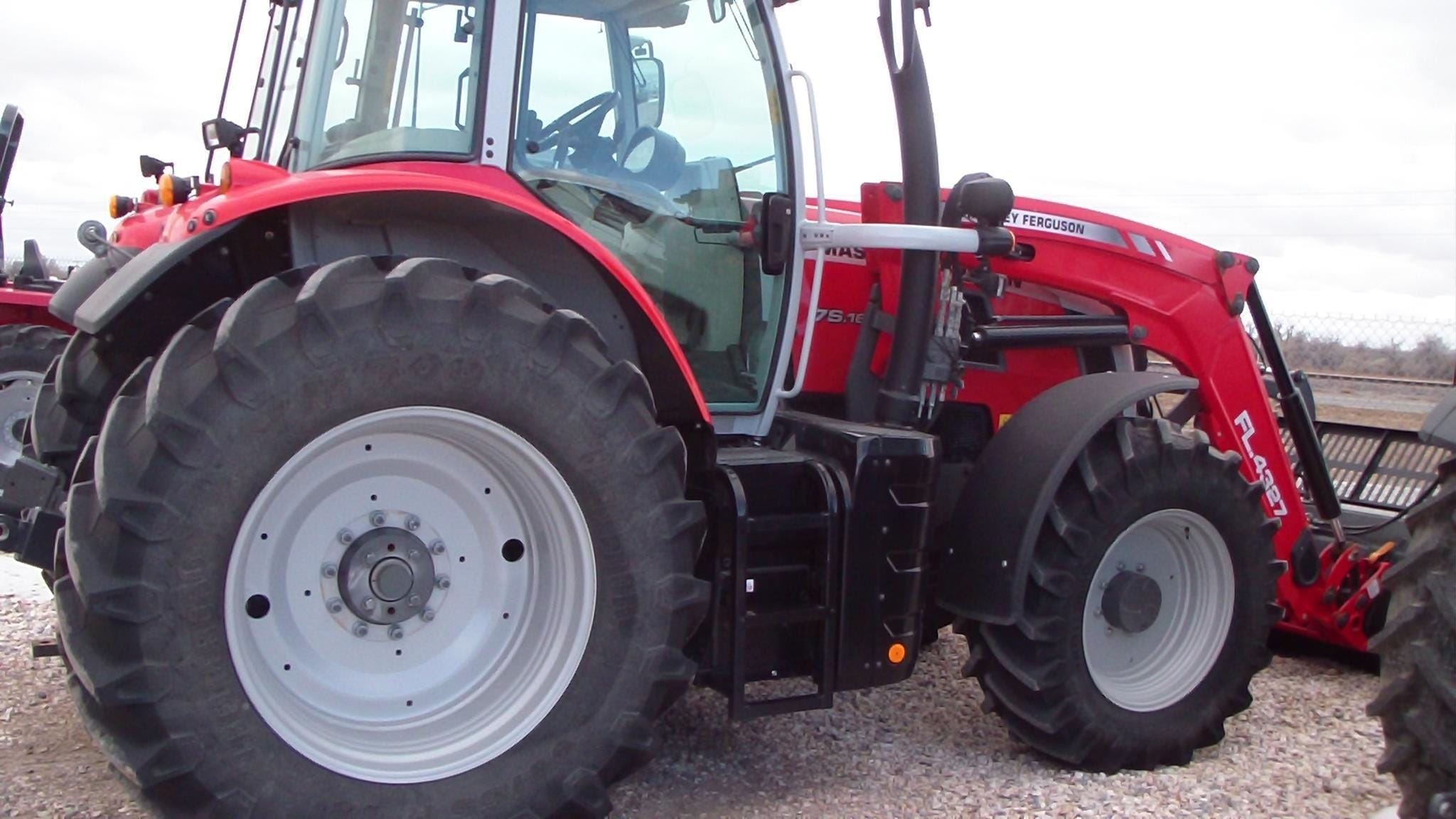 2023 Massey Ferguson 7S.165 Equipment Image0