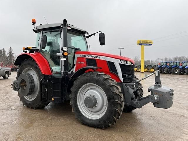 Image of Massey Ferguson 7S.210 equipment image 1