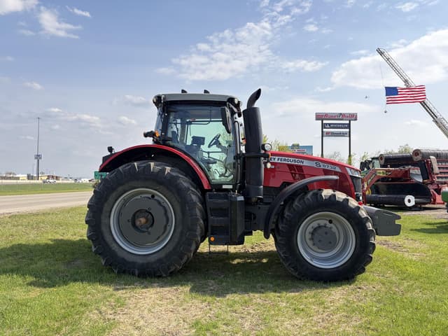 Image of Massey Ferguson 8732S equipment image 3