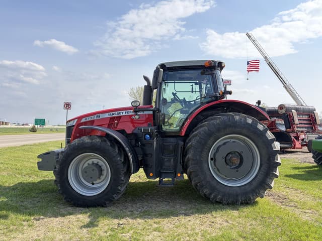 Image of Massey Ferguson 8732S equipment image 1