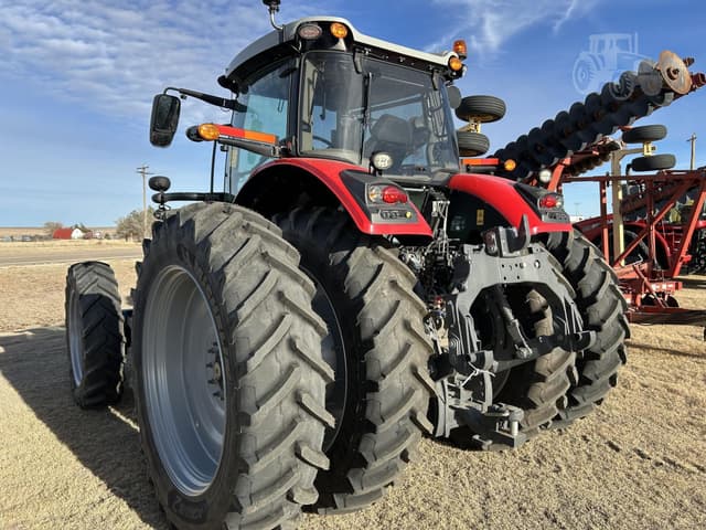 Image of Massey Ferguson 8737S equipment image 4