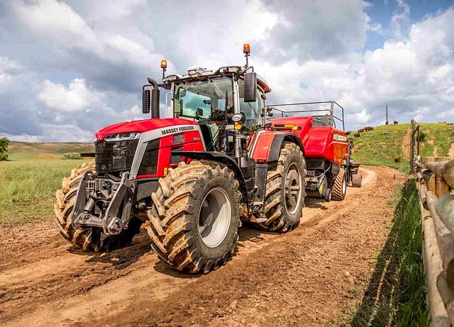 Image of Massey Ferguson 8S.285 equipment image 2