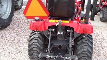 Main image Massey Ferguson GC1723E 3