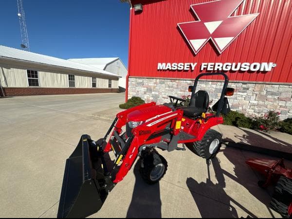 Image of Massey Ferguson GC1723E Primary Image