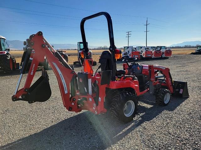 Image of Massey Ferguson GC1723EB equipment image 2