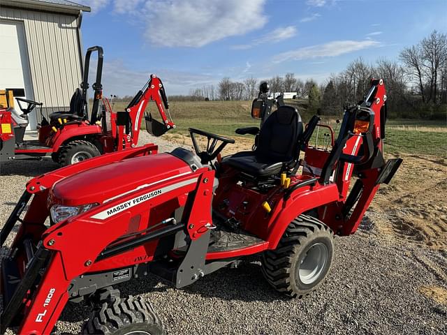 Image of Massey Ferguson GC1725MB equipment image 2