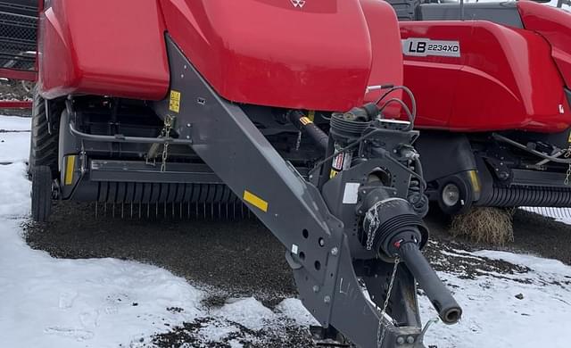 Image of Massey Ferguson LB2234 equipment image 1