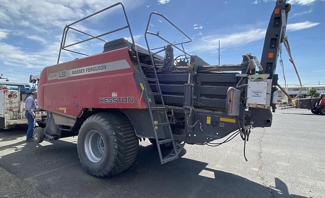 Image of Massey Ferguson LB2234 equipment image 1