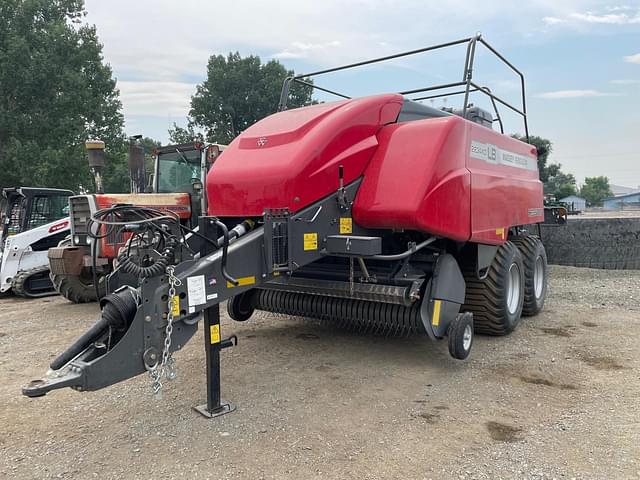 Image of Massey Ferguson LB2234XD equipment image 1