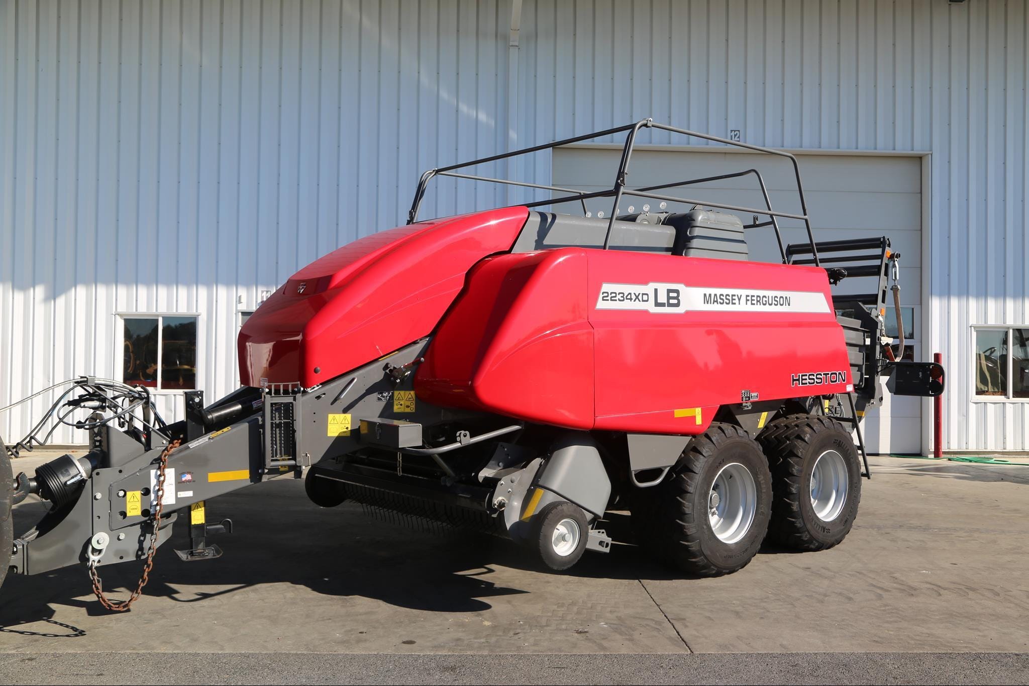 2023 Massey Ferguson LB2234XD Equipment Image0