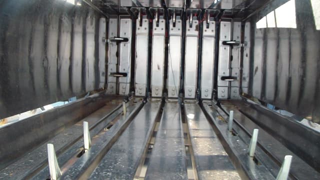 Image of Massey Ferguson LB2234XD equipment image 3