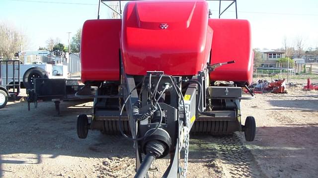 Image of Massey Ferguson LB2234XD equipment image 1