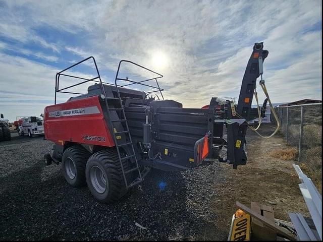 Image of Massey Ferguson LB2234XD equipment image 1