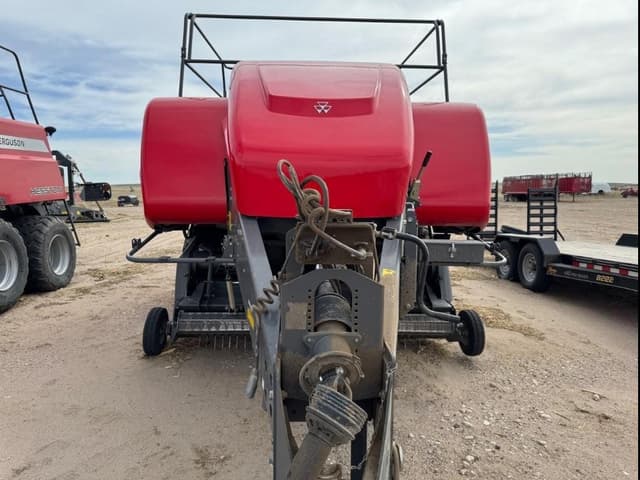 Image of Massey Ferguson LB2234XD equipment image 1